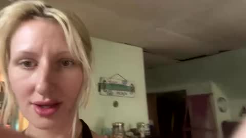 Gia  online show from 09-16-25, 04:41