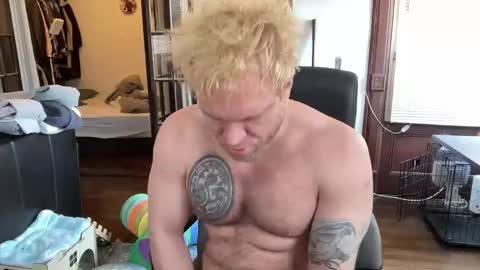 blondebluebear online show from 02-24-26, 01:20