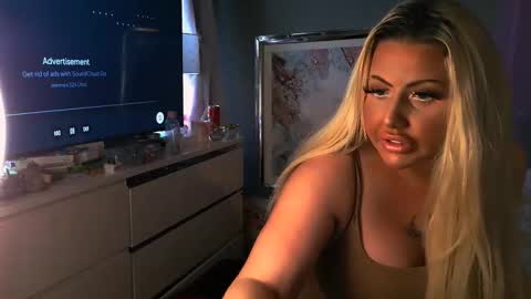 blondedolltia online show from 01-11-26, 02:33