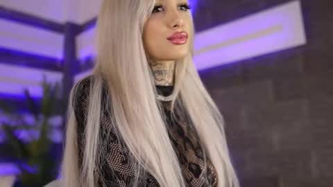 blondie_muller online show from 12-14-25, 08:57