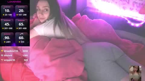 Bubbles online show from 11-30-25, 04:11