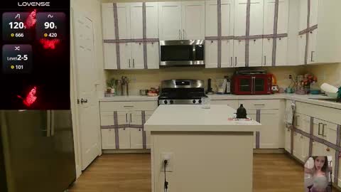 Bubbles online show from 03-05-26, 04:19