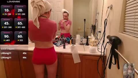 Bubbles online show from 04-11-26, 07:45