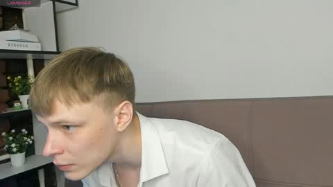 Alik online show from 04-23-26, 09:06