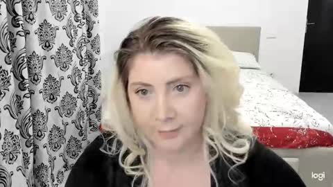blondysarah online show from 02-20-26, 11:49