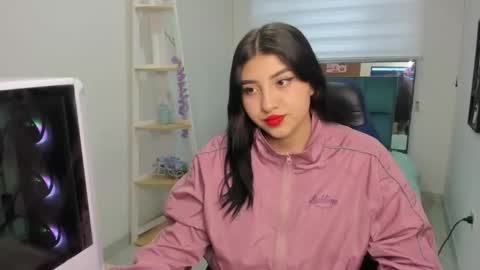 bloom_flower1 online show from 01-12-26, 07:08