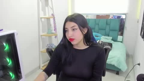 bloom_flower1 online show from 01-13-26, 06:57