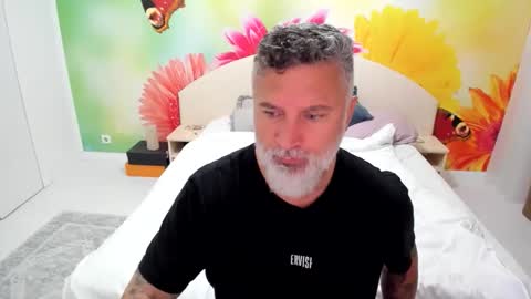 Nico online show from 11-29-25, 05:54