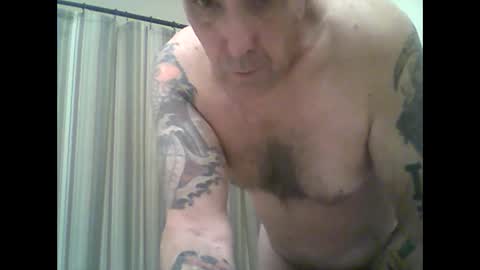 Snapshot of blue2008 chatting on 01-22-25, 06:20 blue2008 online show from 01-22-25, 06:20