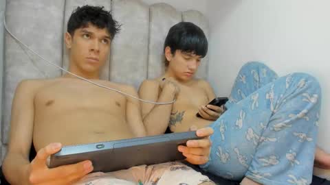 Blue online show from 03-20-26, 04:28