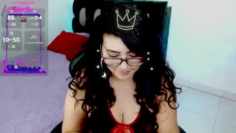 Snapshot of blue_dance chatting on 02-02-25, 04:05 susan online show from 02-02-25, 04:05