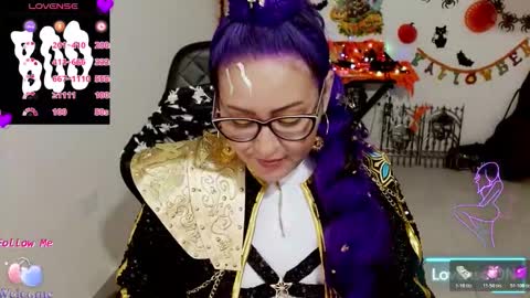 Snapshot of blue_dance chatting on 11-01-25, 05:31 susan online show from 11-01-25, 05:31