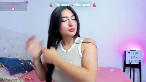 Linda  online show from 03-19-26, 04:00