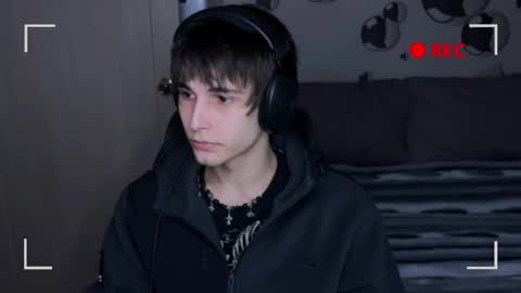 SONNYVAN online show from 10-29-25, 02:19