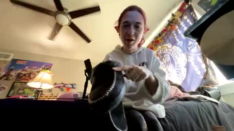 bluebloodednorsewitch online show from 02-23-25, 08:00