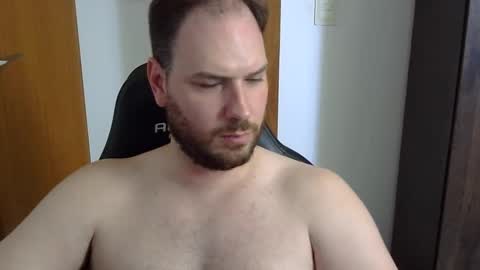 Blue online show from 10-29-25, 06:53