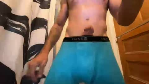 Snapshot of bluecollarbullx69x chatting on 08-06-26, 09:28 bluecollarbullx69x online show from 08-06-26, 09:28