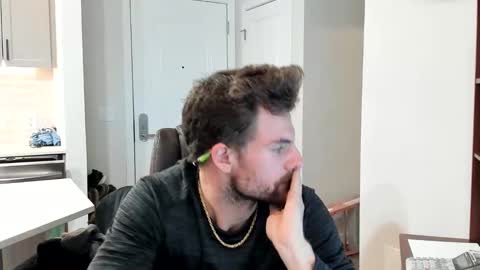 BlueCollarHunk online show from 12-20-25, 07:54