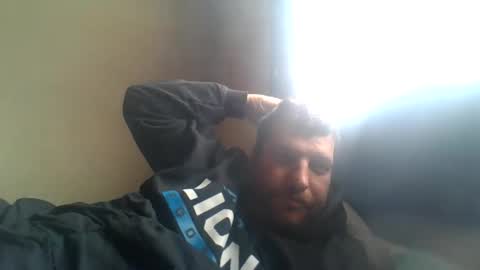 Snapshot of bluedemoneyes1986 chatting on 02-05-25, 06:37 bluedemoneyes1986 online show from 02-05-25, 06:37