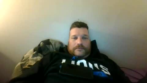 Snapshot of bluedemoneyes1986 chatting on 02-22-25, 04:07 bluedemoneyes1986 online show from 02-22-25, 04:07