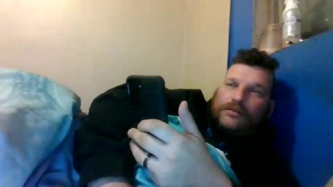 Snapshot of bluedemoneyes1986 chatting on 02-26-25, 02:59 bluedemoneyes1986 online show from 02-26-25, 02:59