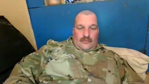 Snapshot of bluedemoneyes1986 chatting on 03-09-25, 11:46 bluedemoneyes1986 online show from 03-09-25, 11:46