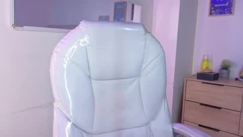        online show from 04-10-26, 12:10