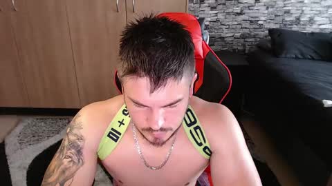 blueeyeboy0 online show from 02-13-25, 09:30