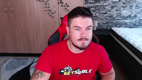 blueeyeboy0 online show from 11-21-25, 08:13