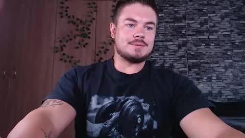 blueeyeboy0 online show from 02-24-26, 07:39