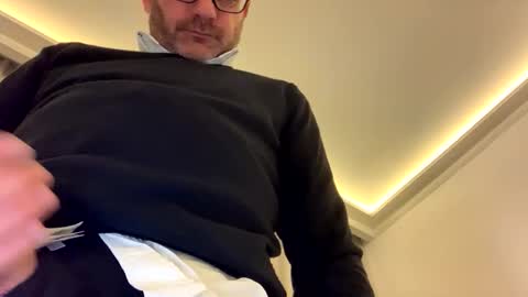 Snapshot of blueeyedboy021170 chatting on 12-02-25, 09:21 blueeyedboy021170 online show from 12-02-25, 09:21