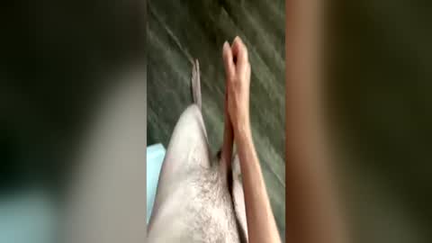 blueeyedwhitedragon48 online show from 06-12-26, 05:45