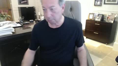 Snapshot of blueisles chatting on 02-01-25, 05:16 blueisles online show from 02-01-25, 05:16