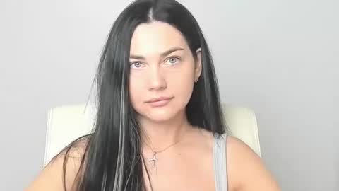 Kelly online show from 11-11-25, 06:46