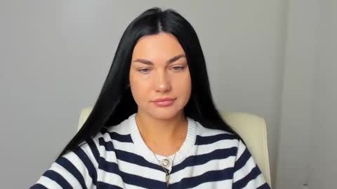 Kelly online show from 12-01-25, 06:29