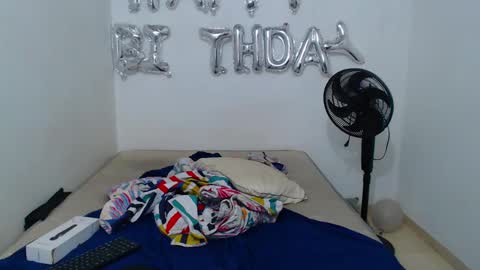  Hey guysI am BrendaWelcome my room online show from 01-05-25, 08:10