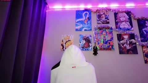 Snapshot of blushed_pussy chatting on 02-25-25, 07:47 nastya online show from 02-25-25, 07:47