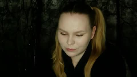 blushing_star online show from 10-16-25, 04:41