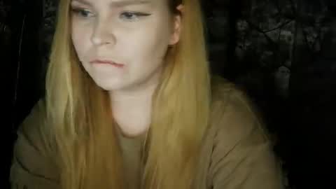 blushing_star online show from 11-09-25, 03:32