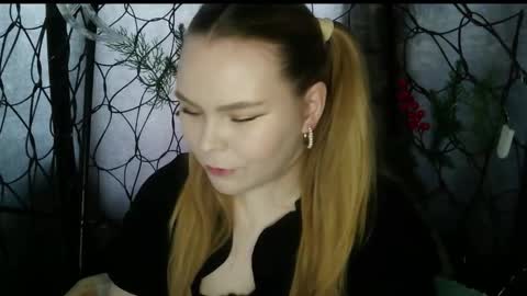 blushing_star online show from 02-07-26, 08:18