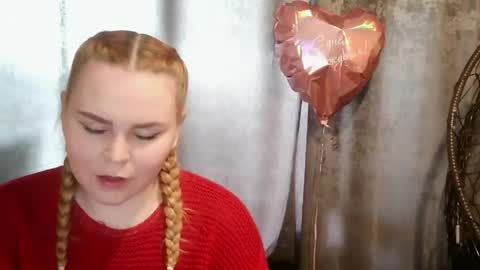 Snapshot of blushing_star chatting on 05-19-26, 01:50 blushing_star online show from 05-19-26, 01:50