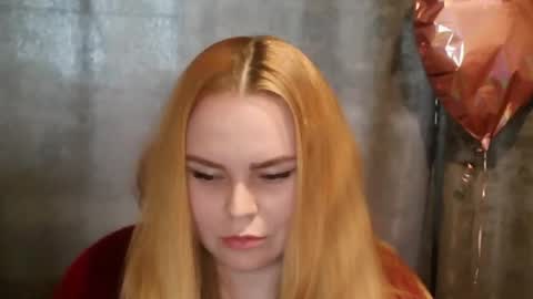 Snapshot of blushing_star chatting on 05-25-26, 03:51 blushing_star online show from 05-25-26, 03:51