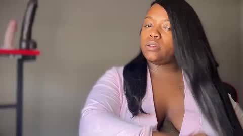 Snapshot of bnwo_goddess chatting on 05-16-26, 05:23 online show from 05-16-26, 05:23