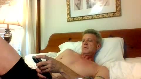 Snapshot of bnxtac1 chatting on 06-11-26, 09:13 bnxtac1 online show from 06-11-26, 09:13