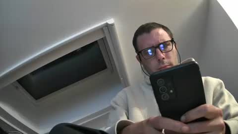 Snapshot of bo22222222 chatting on 10-02-25, 08:05 bo22222222 online show from 10-02-25, 08:05