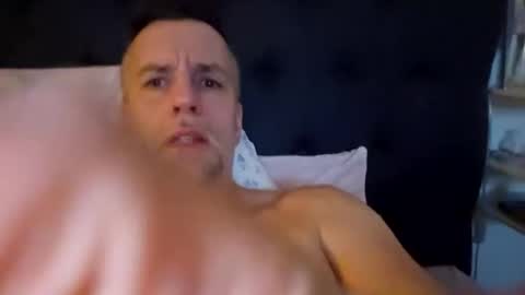 Snapshot of bobberman78 chatting on 02-07-26, 12:14 Dan online show from 02-07-26, 12:14