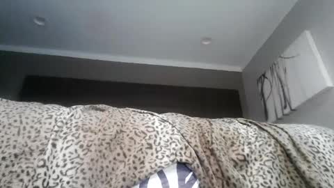 bobbiebone and company online show from 10-05-25, 08:18