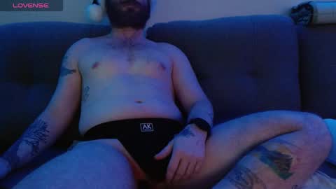 Bobby English online show from 12-20-25, 09:38