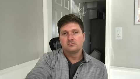 bobbylightfoot3 online show from 02-06-25, 10:32