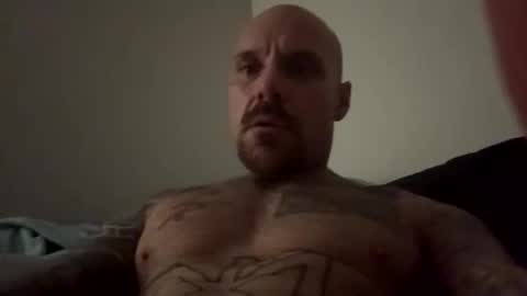 Snapshot of bodyart85_19 chatting on 03-01-25, 11:06 Bodyart85 19 online show from 03-01-25, 11:06